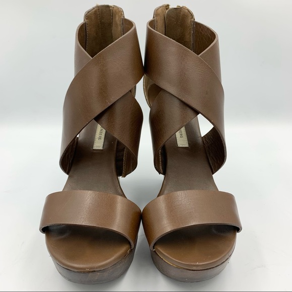 Diane Von Furstenberg Opal Brown Leather Wooden Wedges! size 7M! Worn Only Once! - Picture 3 of 16
